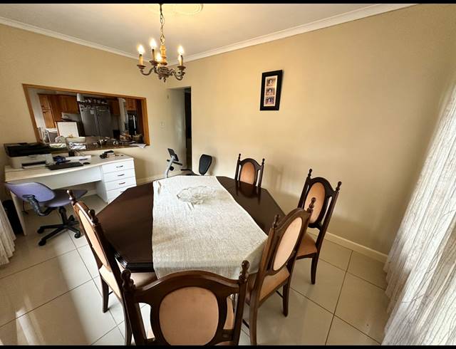 3 BEDROOM FREESTANDING FOR SALE IN EASTWOOD